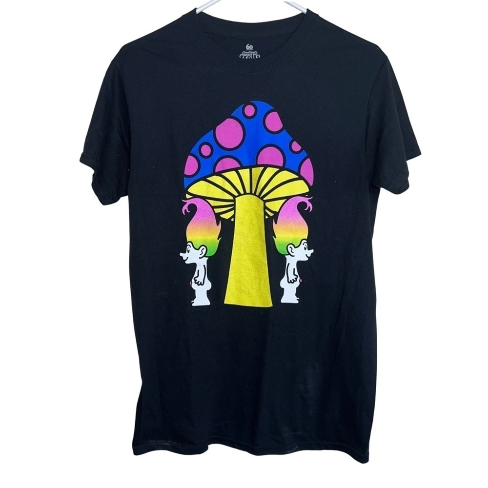 3/$25 🍄 Good Luck Trolls Black Short Sleeved Mushroom Trolls Graphic T-shirt Sm